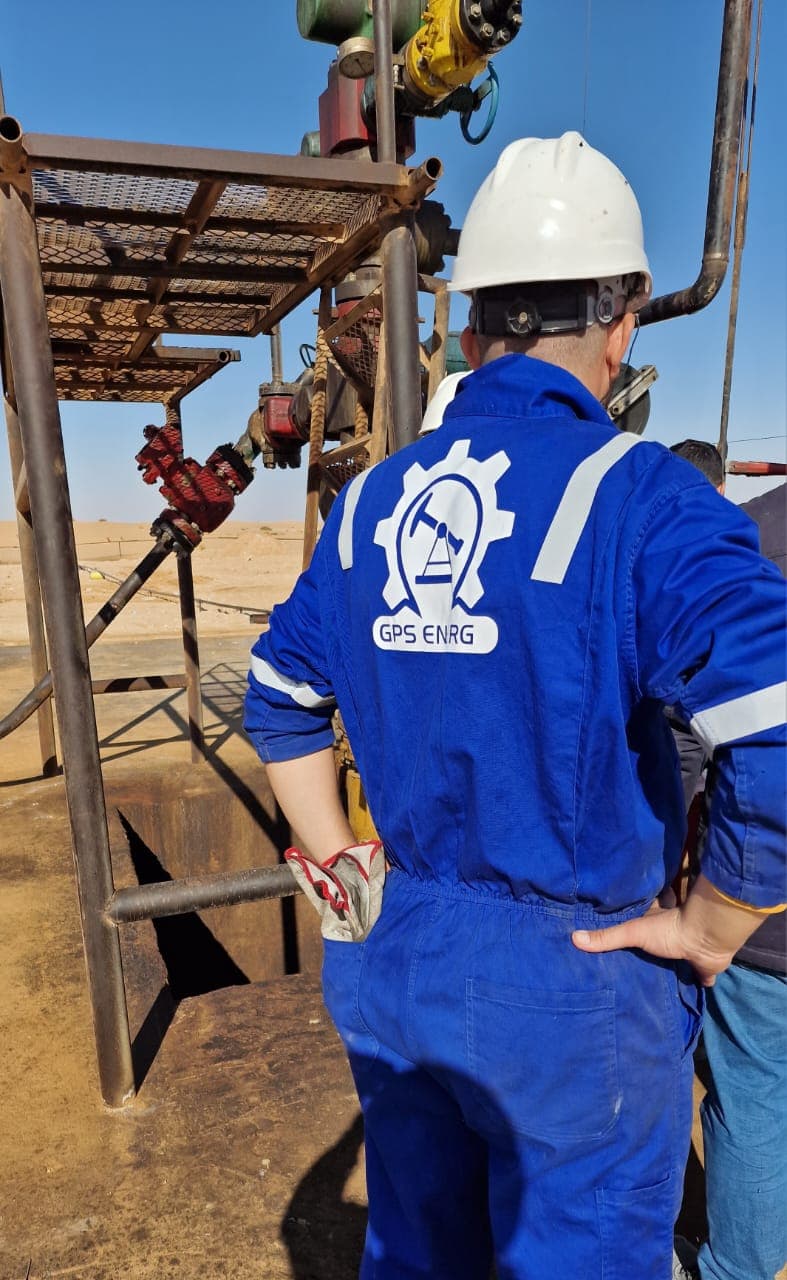 Technicien GPS Energy sur une installation wellhead